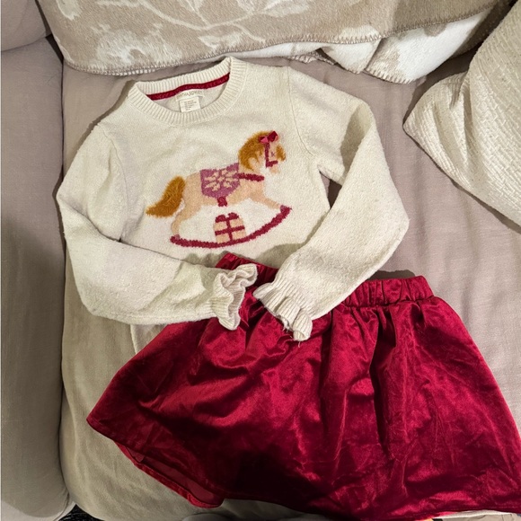 Girl’s Cream Christmas Sweater with Rocking Horse and Red Skirt Set- Size 7/8 - Picture 1 of 3